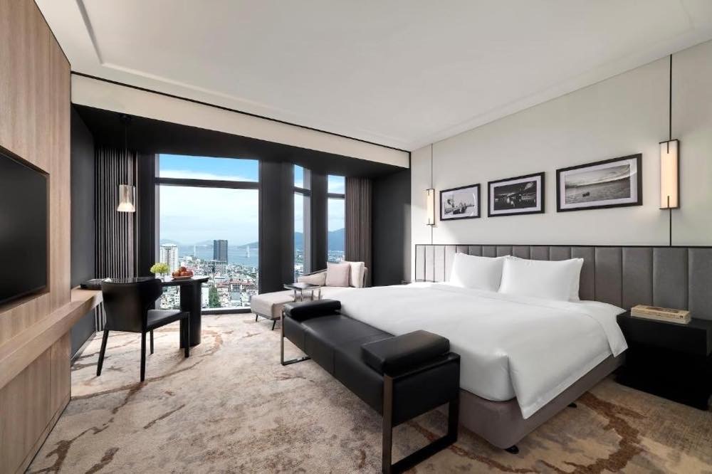 ダナンの最高級5つ星ホテル|大人のためのラグジュアリーステイ!